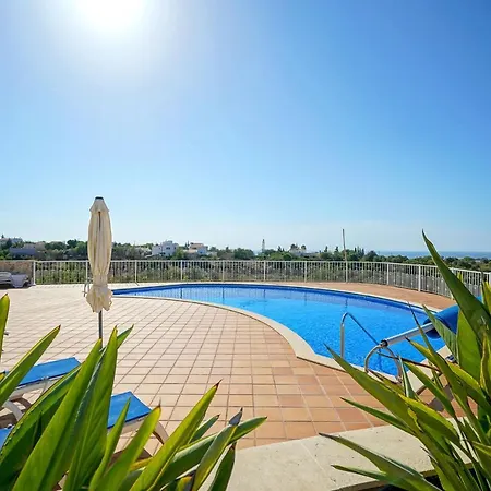 Ocean View Townhouse, Gated Complex, Pool بيت للعطل