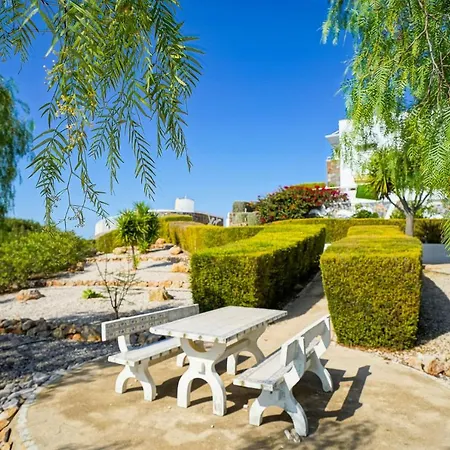 Ocean View Townhouse, Gated Complex, Pool * Patroves