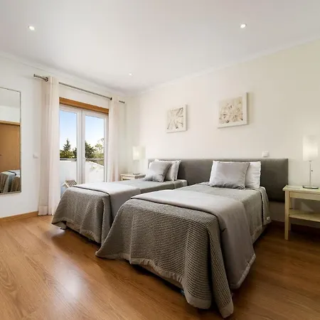 Ocean View Townhouse, Gated Complex, Pool بيت للعطل